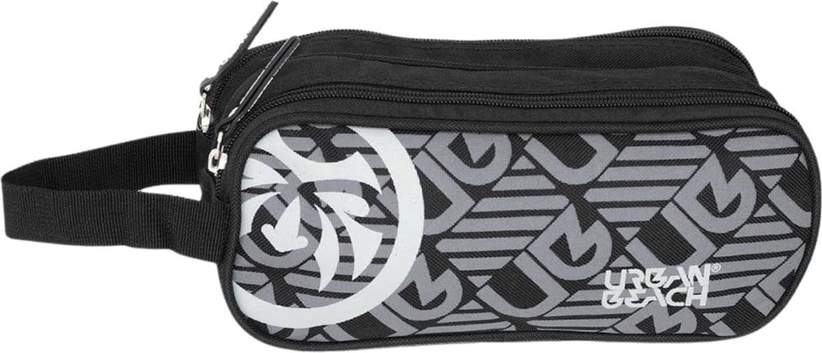 Rugzak met urban grafische print, geschikt voor skateboarders en buitenliefhebbers.