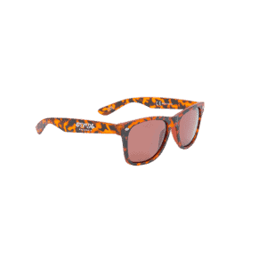 Kleurrijke zonnebril met oranje en zwarte geruit patroon en spiegelende glazen.