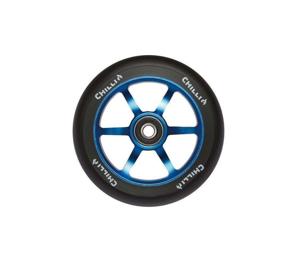 Stuntstep wiel Chilli 4000 Series met aluminium kern en donkerblauwe PU