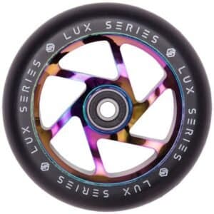 Stepwiel STRIKER Striker Lux Spoked met regenboog spoked kern