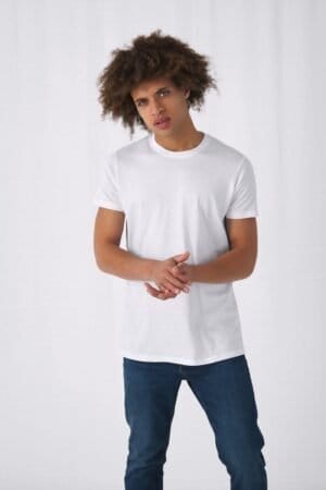 Honest basics, comfortable T-shirts for everyday wear.