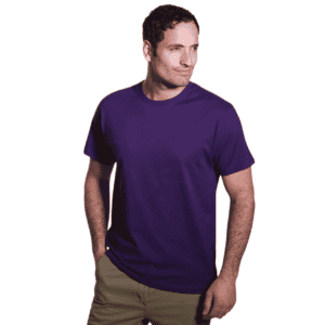 Random walkers bathed in sunlight, perfect for outdoor activities and relaxation. Optimal for active days outdoors.