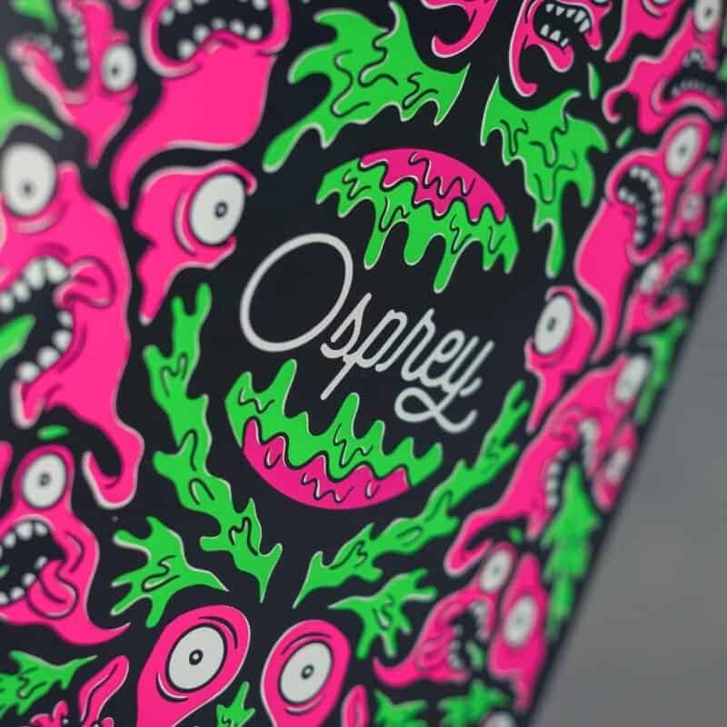 Popper skateboard with colourful graffiti design, perfect for outdoor fun and skate enthusiasts.