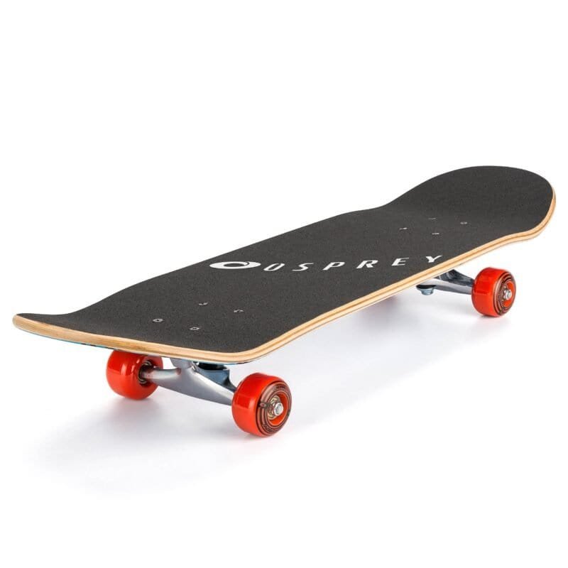 Kleurrijke skateboards en accessoires voor buitenplezier en skateboardliefhebbers.
