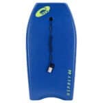 Krachtige waveboard met leash voor outdoor plezier en avonturen buiten.