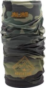 Multifunctioneel snood met camouflageprint en avontuurillustratie, geschikt voor outdoor activiteiten.