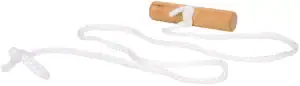 Wit touw met houten handvat voor buitenactiviteiten en spellen.