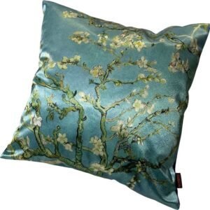 Kussensloop met Van Gogh bloesemmotief in blauw en goud.