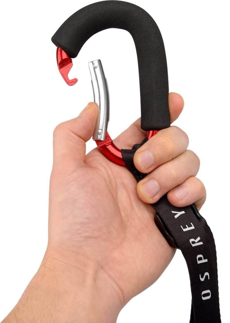 Sac de sport de plein air avec poignée confortable et fermeture à mousqueton.