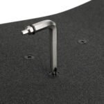 Support for skates and boards mounting on rubber surface.