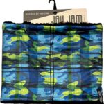 Camouflage skatesleeve met rits en trekkoord voor buitengebruik.