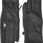 Warmtebestendige ski- en snowboardhandschoenen voor bescherming en comfort buiten.
